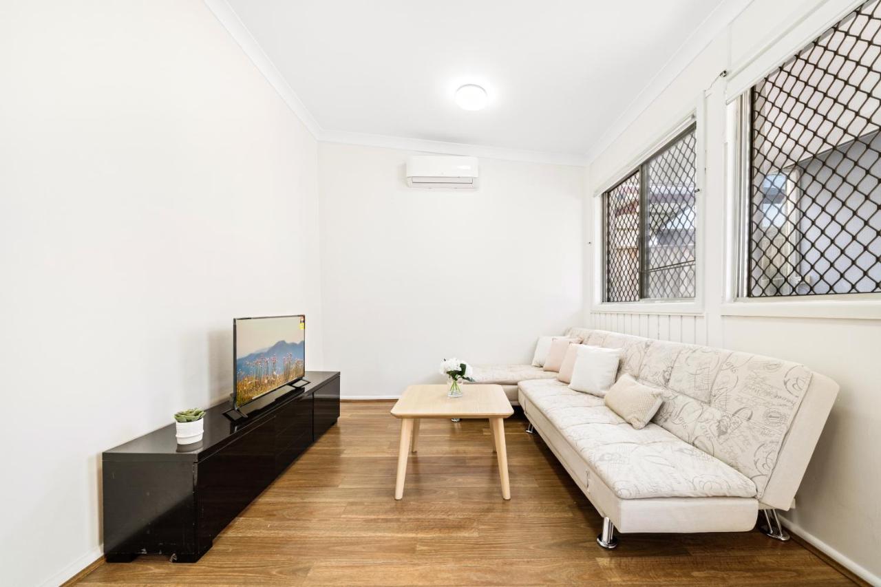 4 Bedroom House 500M To Drummoyne Bay Run Cité de Cité de Sydney Extérieur photo